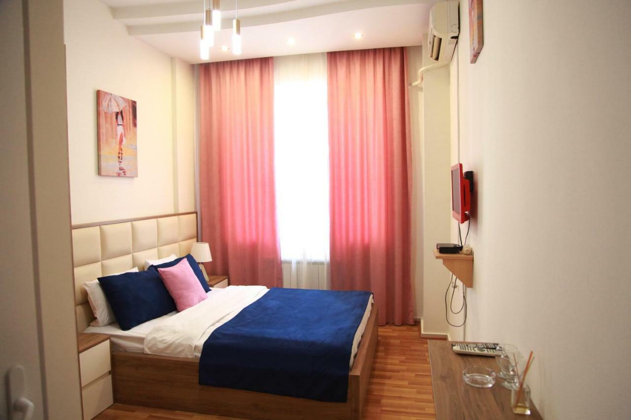 Hotel Rio Tbilisi Esterno foto